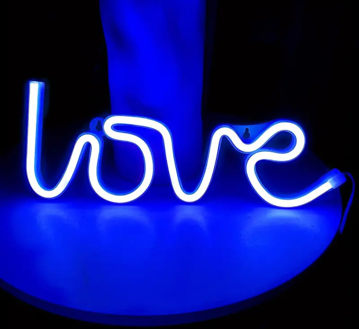 LOVE NEON LED  - Artoys Designer